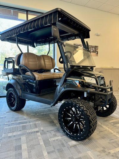 2024 Club Car Lifted Onward 4P Lithium Ion